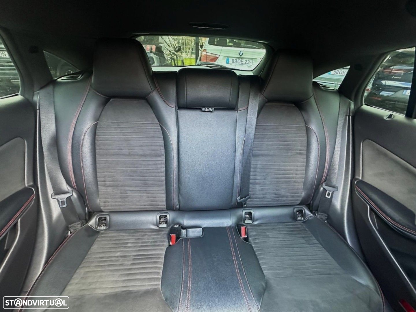 Mercedes-Benz CLA 200 d Shooting Brake AMG Line Aut. - 36
