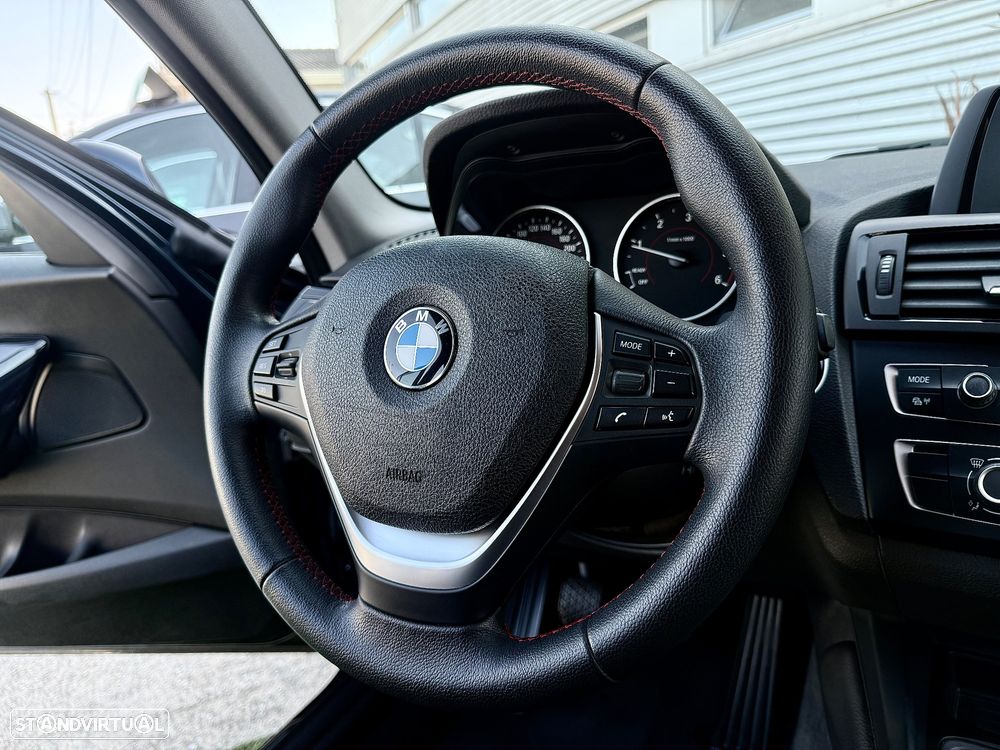 BMW 116 d Line Sport - 24