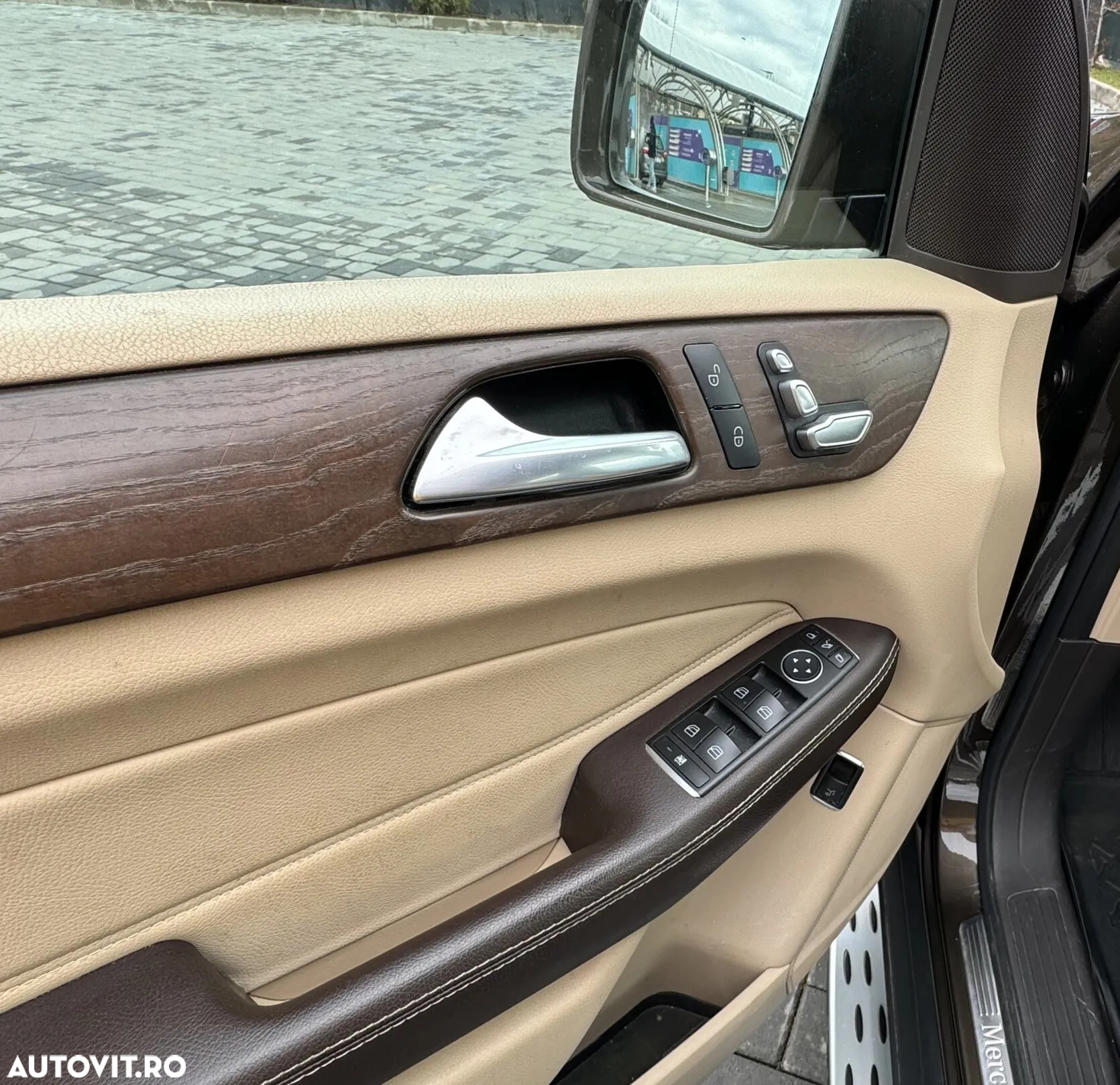 Mercedes-Benz GLE 350 d 4MATIC - 13