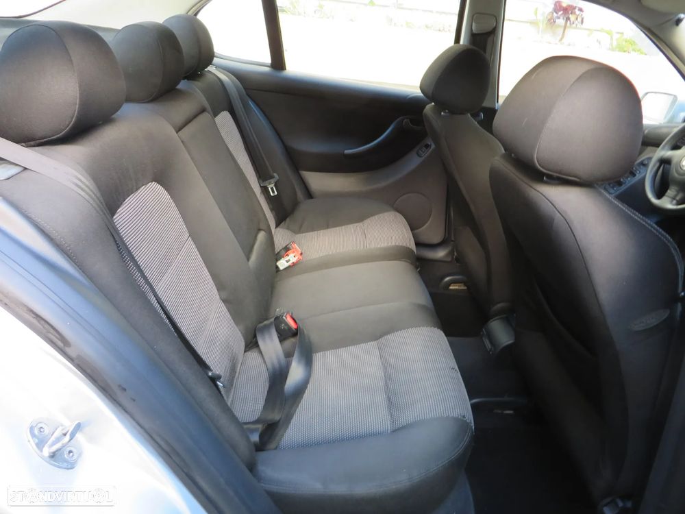 SEAT Toledo 1.9 TDI Sport - 12