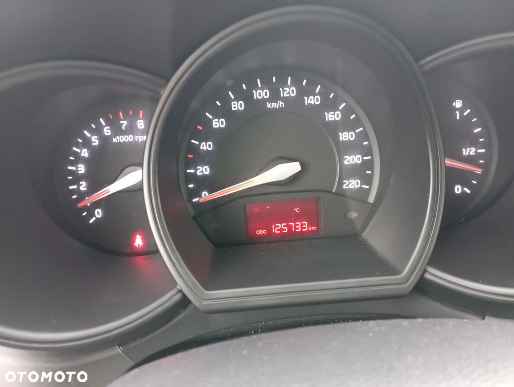 Kia Rio 1.2 M (klm) - 9