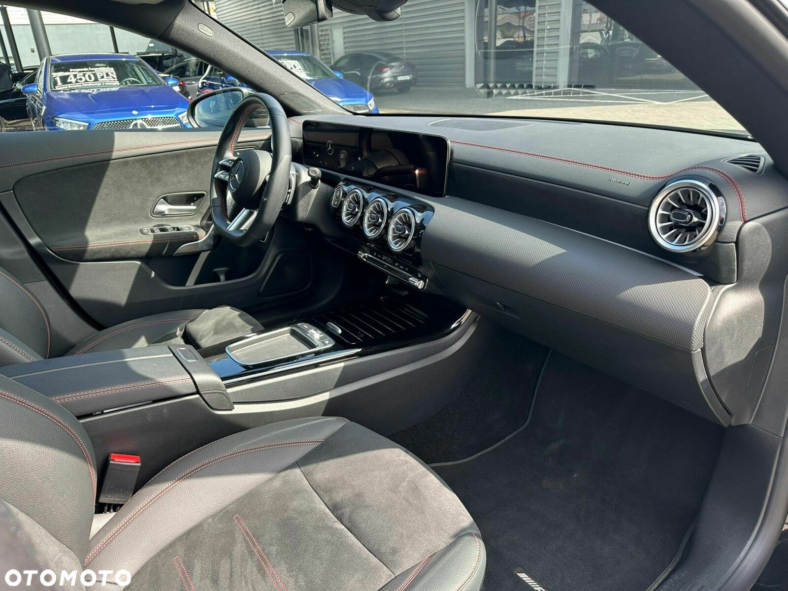 Mercedes-Benz CLA - 10