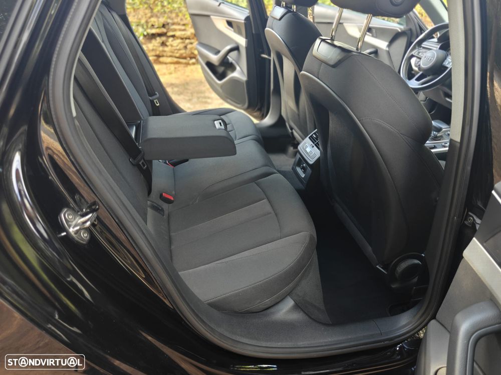 Audi A4 Avant 35 TDI Sport S tronic - 17