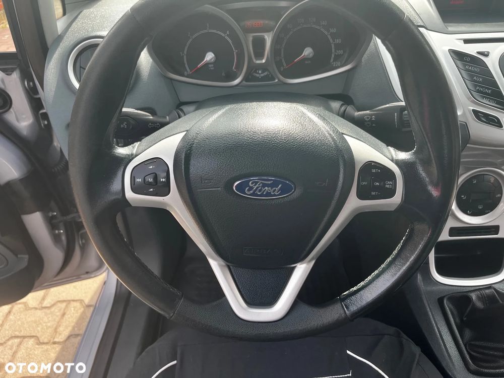 Ford Fiesta 1.4 TDCi Platinium X - 9