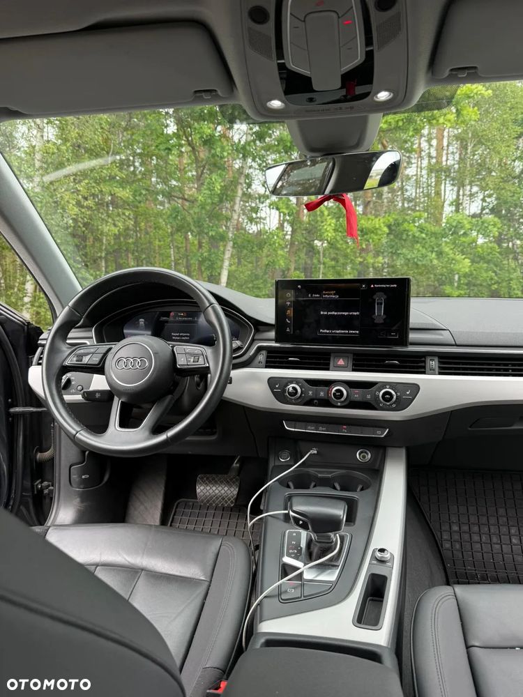 Audi A4 Avant - 1