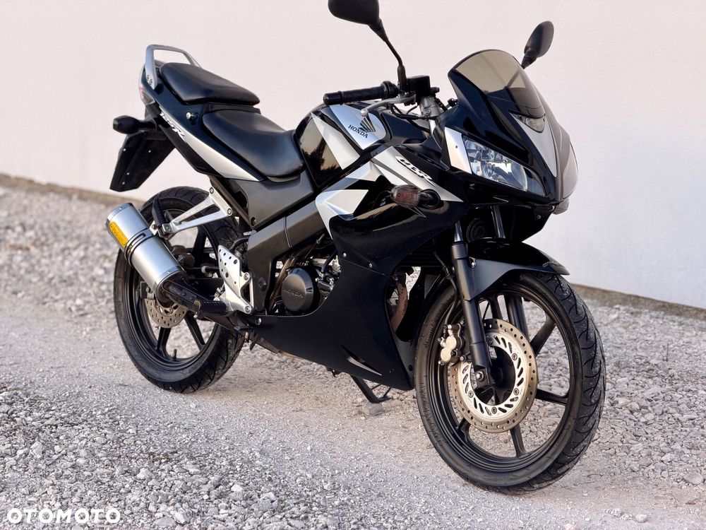 Honda CBR - 12