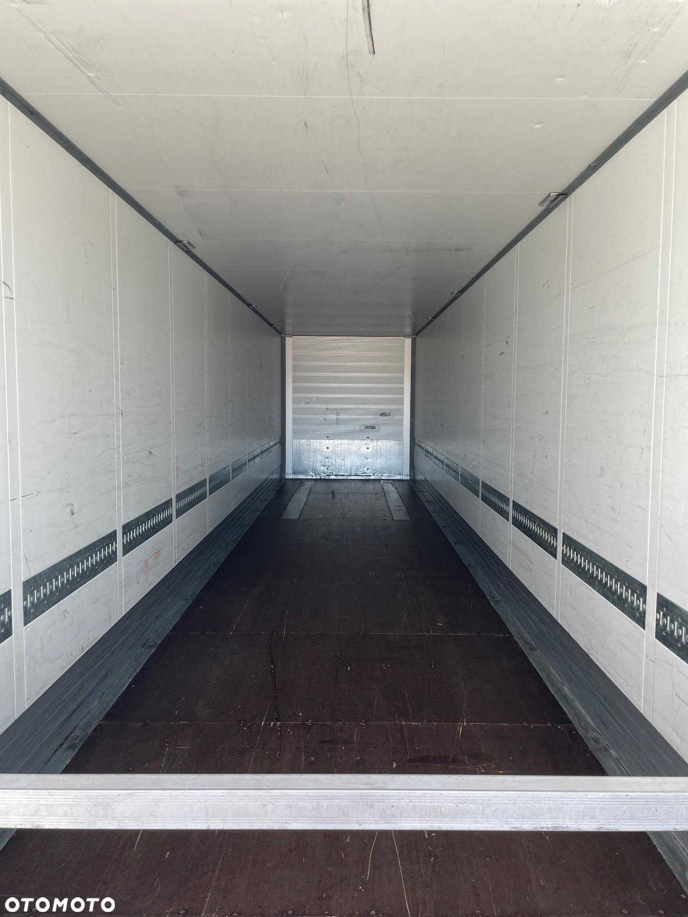 Schmitz Cargobull - 17