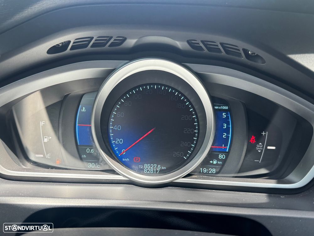 Volvo V40 1.6 D2 R-Design Momentum - 7