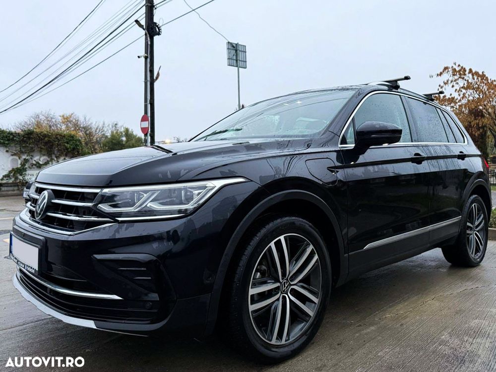 Volkswagen Tiguan - 2