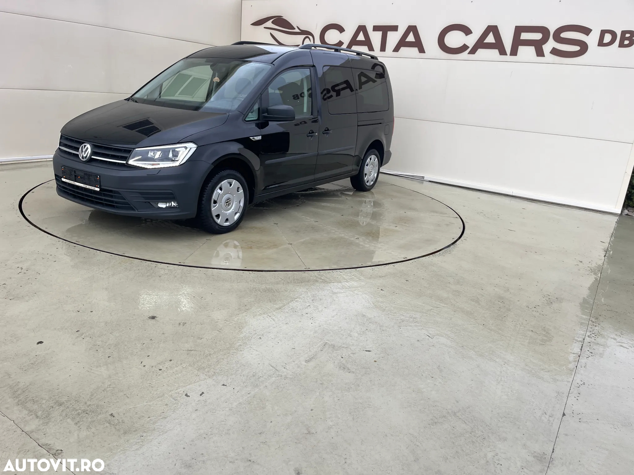 Volkswagen Caddy - 5