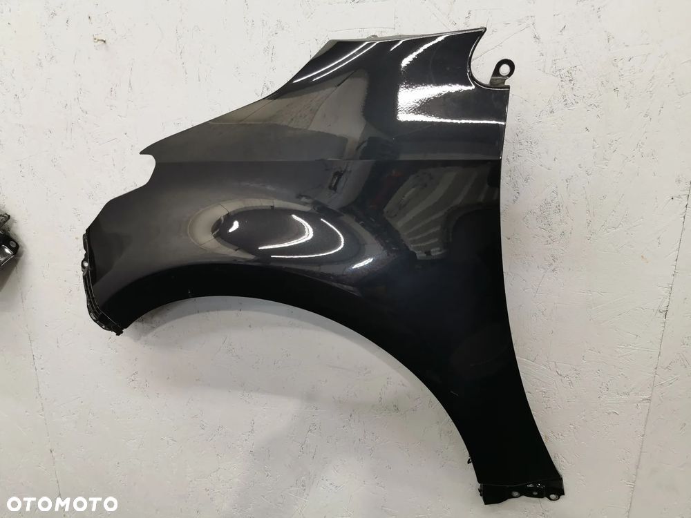 Toyota Yaris IV 4 Lift przód kompletny zestaw części blacharskich Eu Full LED lakier 409 - 8