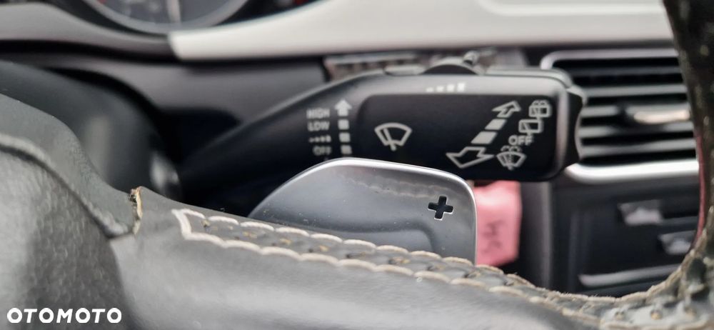 Audi S4 Avant S tronic - 27