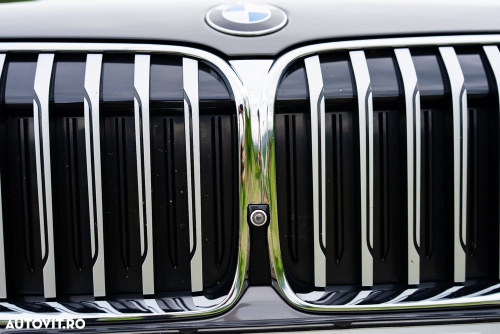 BMW Seria 7 - 36