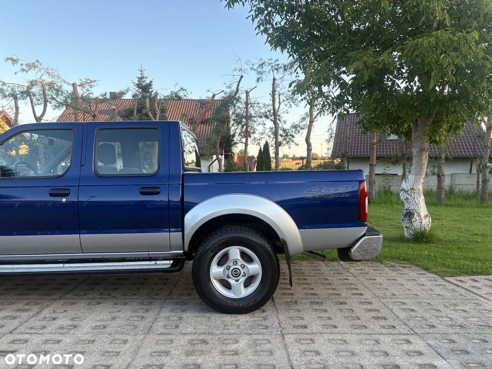 Nissan NP300 Pickup - 4