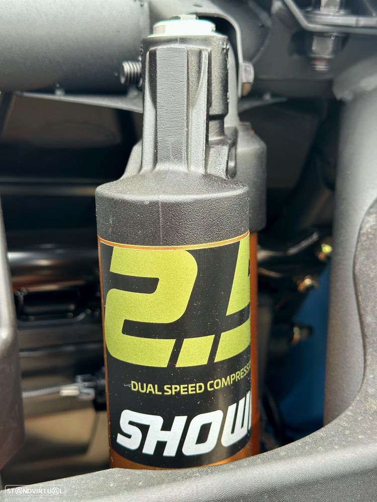 Can-Am Maverick X3 DS TURBO RR - 16