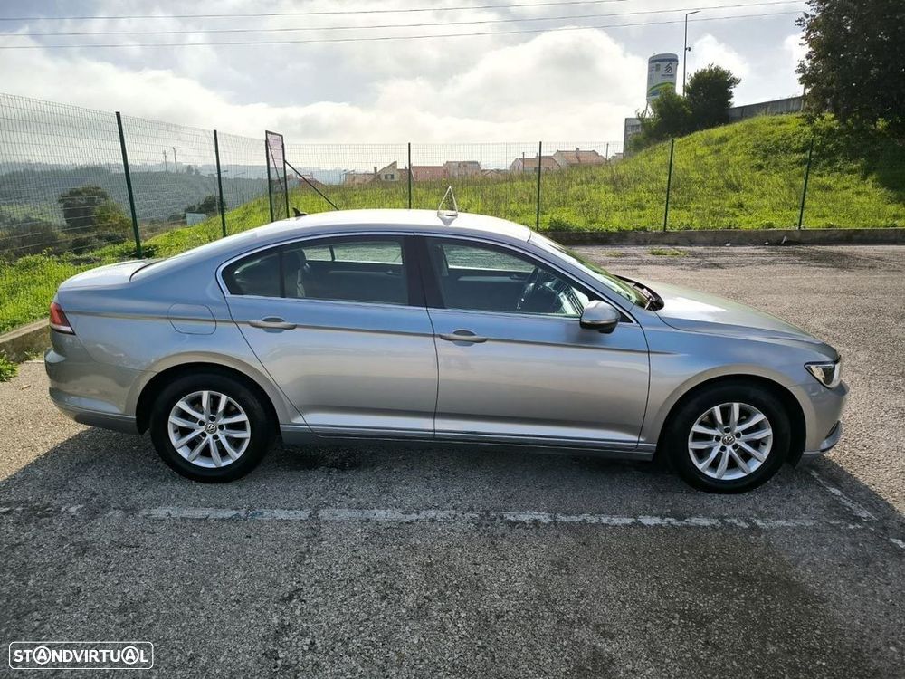 VW Passat 2.0 TDI Business P.DSG - 18
