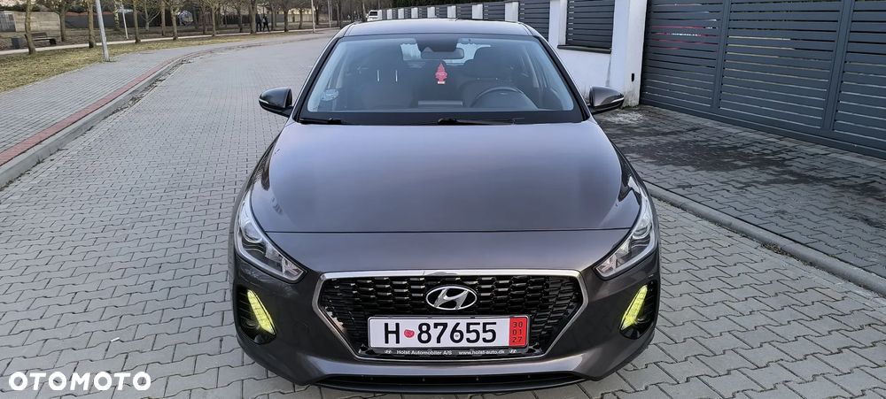 Hyundai i30 blue Kombi 1.6 CRDi Passion - 31