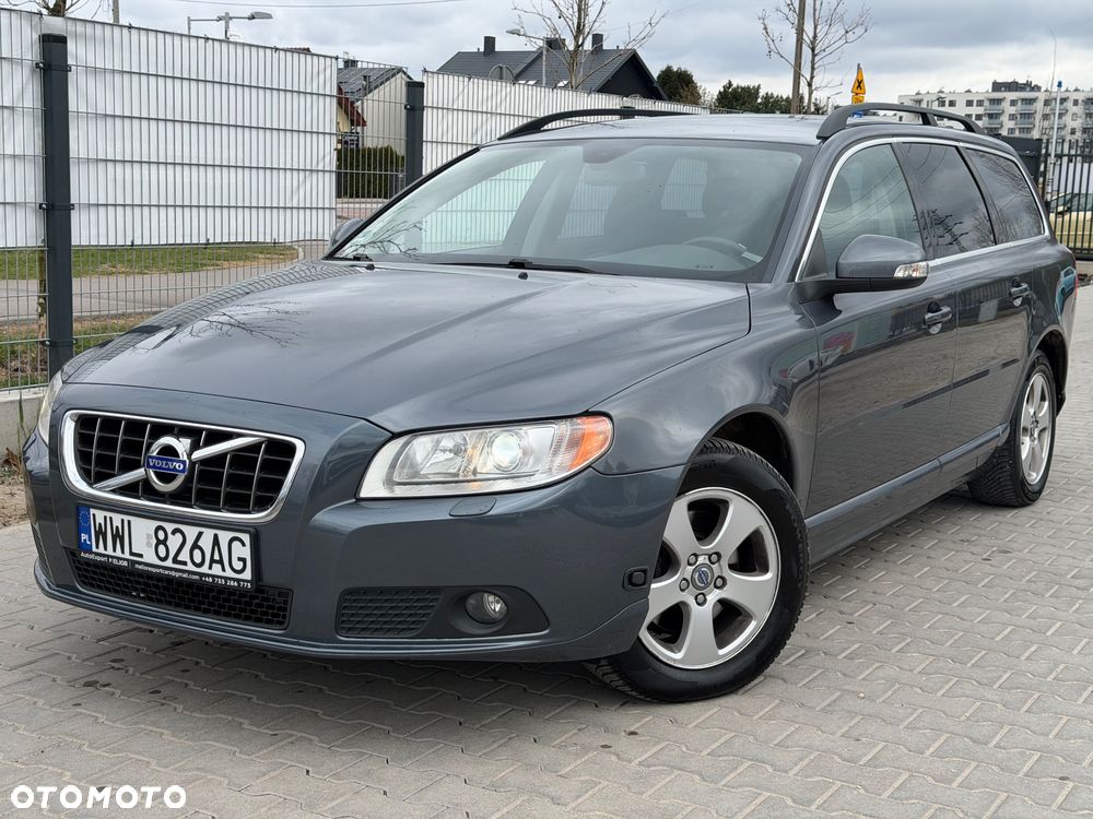 Volvo V70 - 1