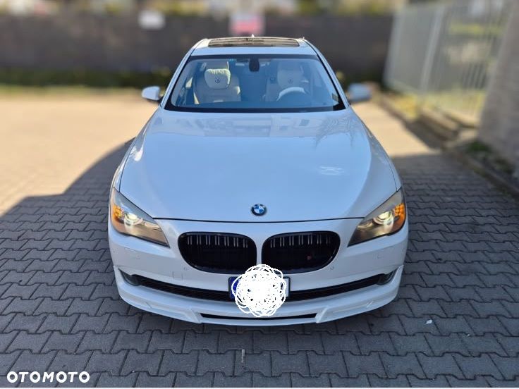 BMW Seria 7 750i xDrive - 2