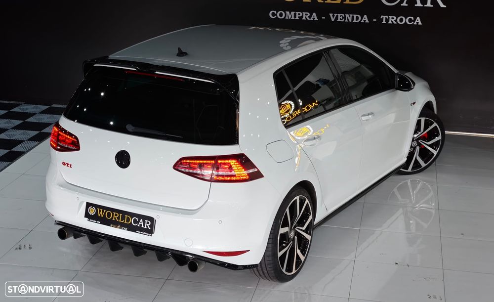 VW Golf - 20