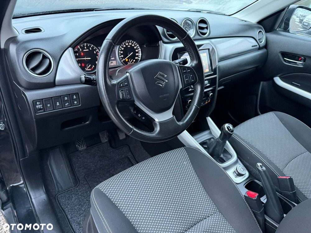Suzuki Vitara 1.6 (4x4) Allgrip Comfort+ - 13