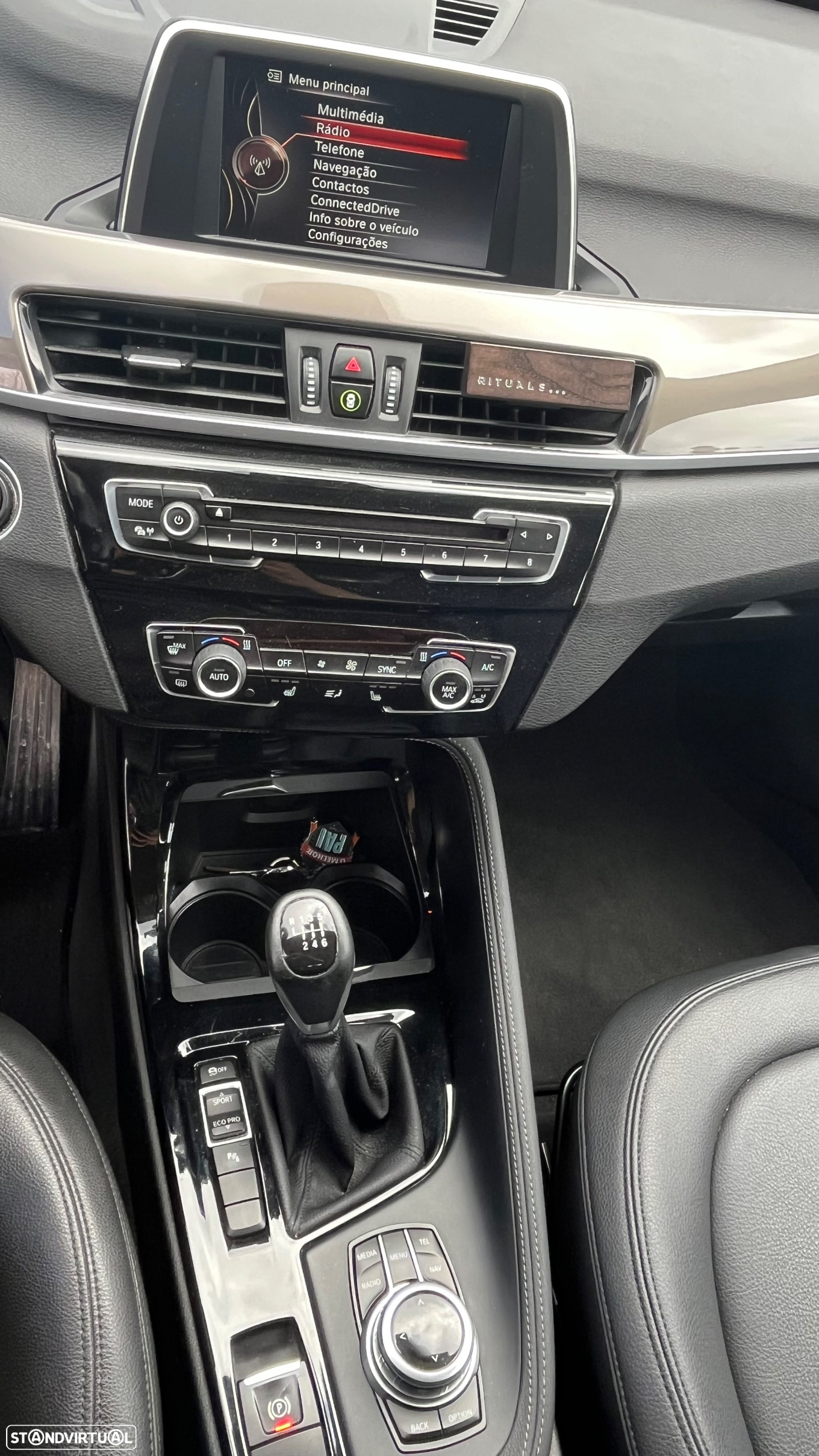 BMW X1 16 d sDrive - 11