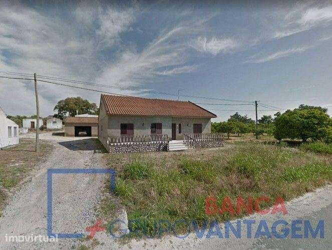 Moradia térrea T3 com logradouro em Foros de Afeiteira, Vendas Novas - Grande imagem: 5/6