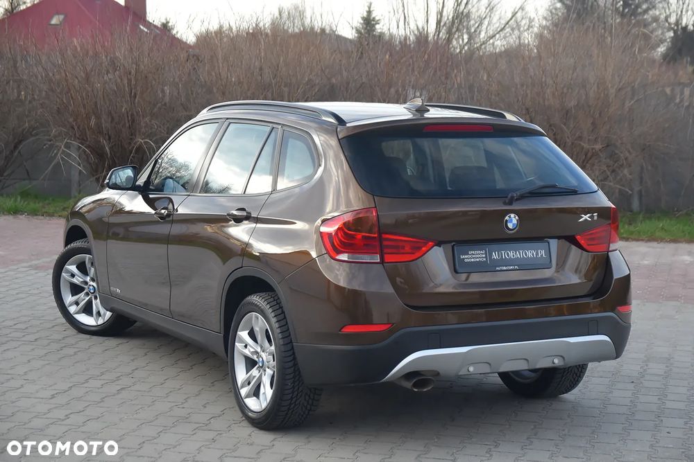 BMW X1 sDrive18d - 14