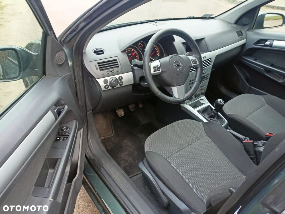 Opel Astra 1.6 Enjoy - 8