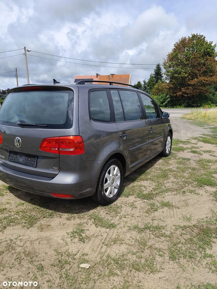 Volkswagen Touran 1.6 TDI DPF BlueMotion Technology Comfortline - 5