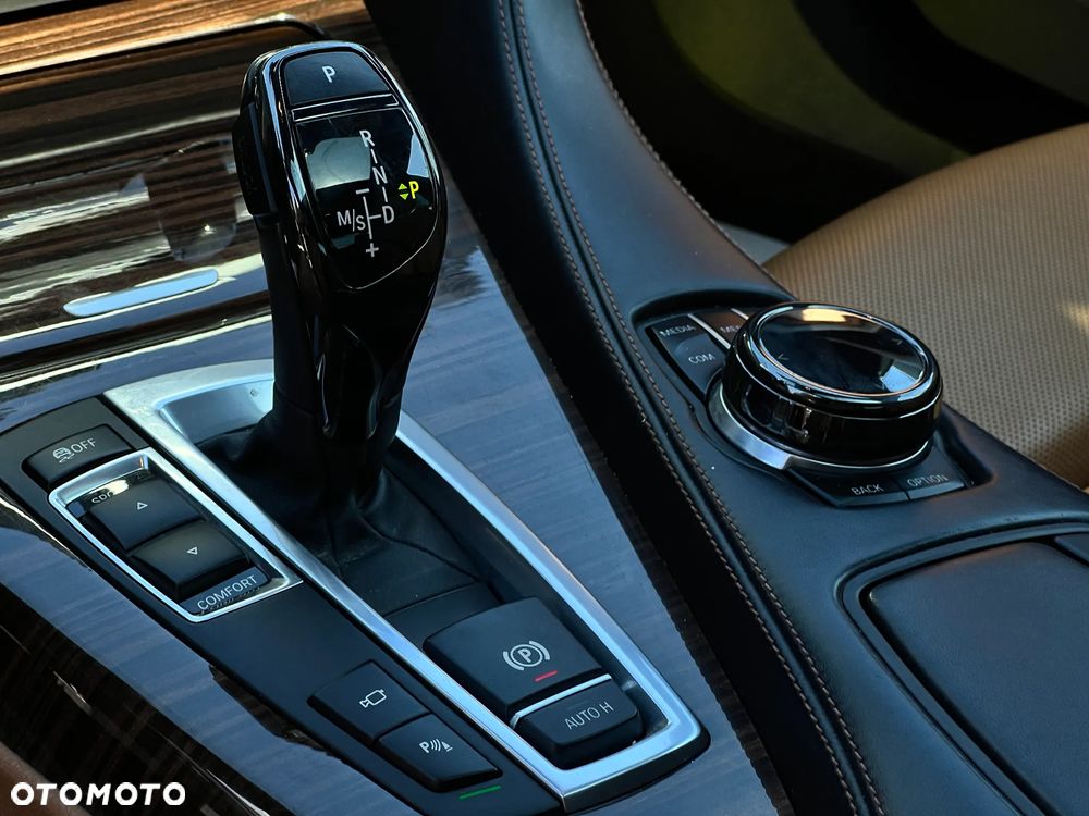 BMW Seria 6 - 34