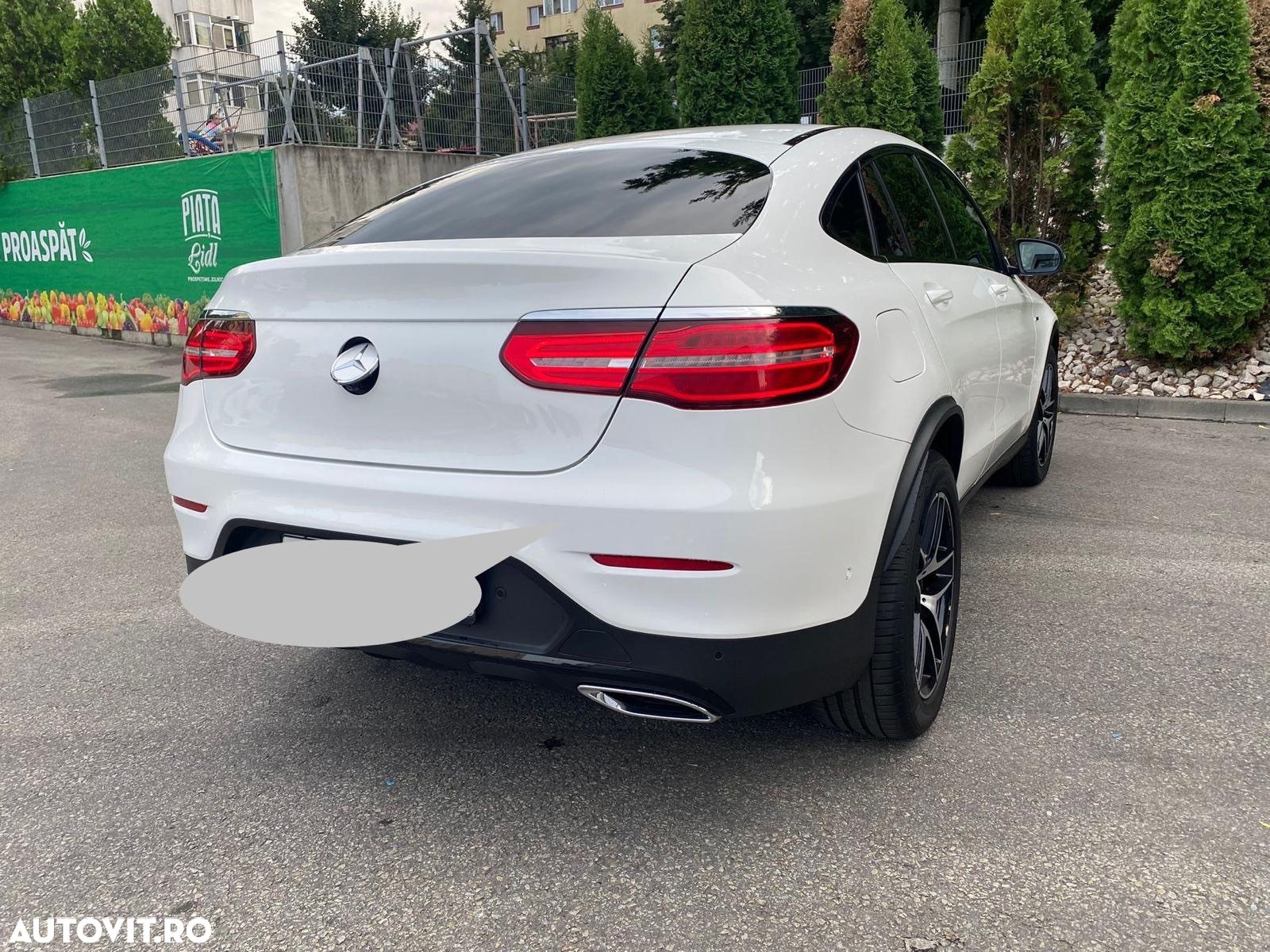 Mercedes-Benz GLC 250 d 4Matic 9G-TRONIC AMG Line - 2
