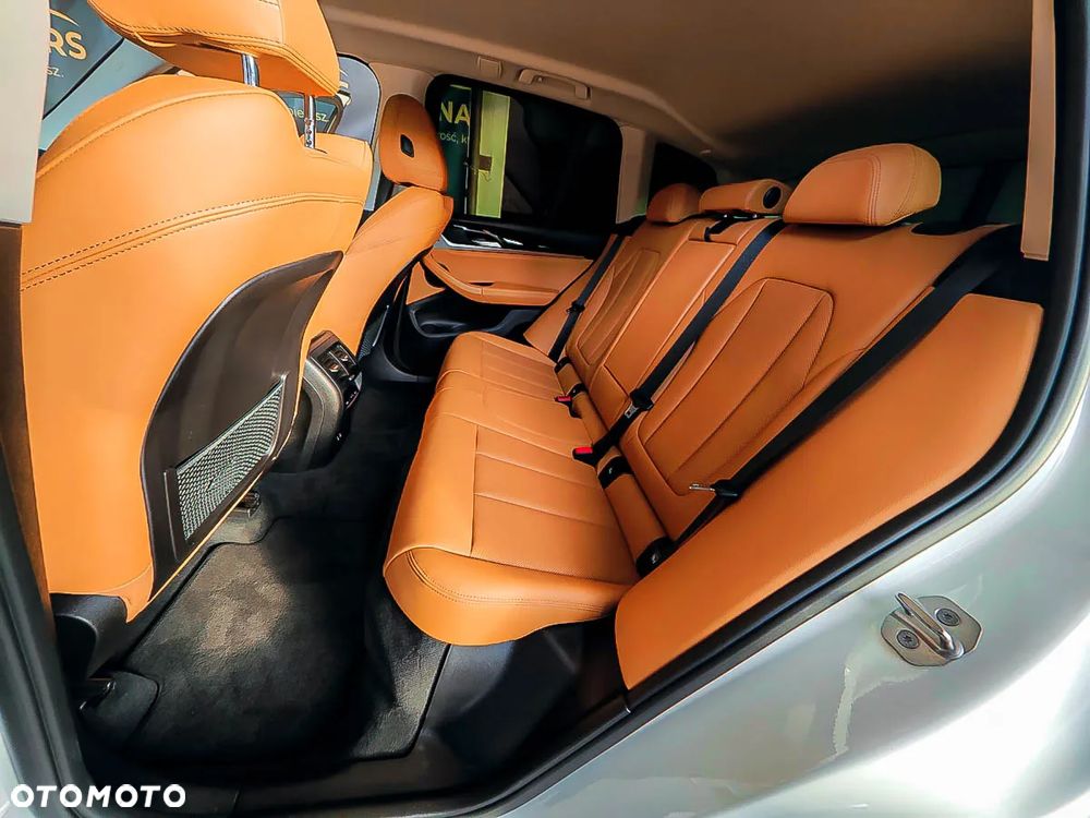 BMW X3 xDrive30e PHEV - 31