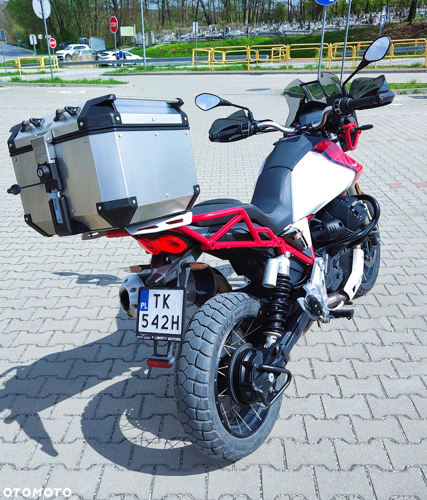 Moto Guzzi V85 - 5