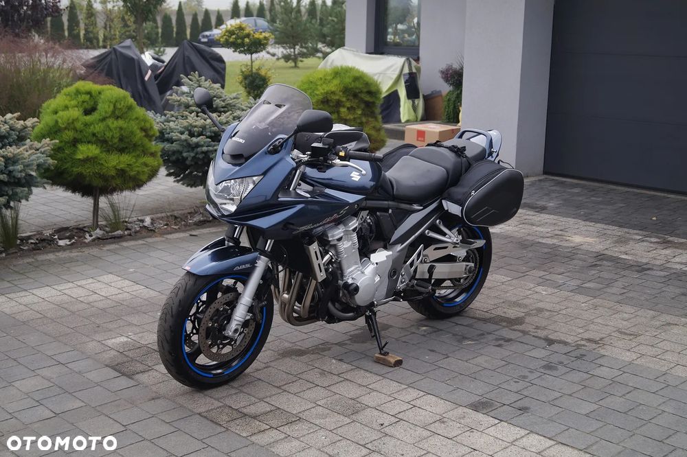 Suzuki Bandit - 3