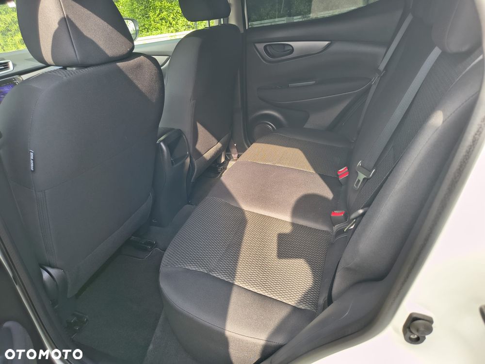 Nissan Qashqai 1.5 dCi Acenta - 13