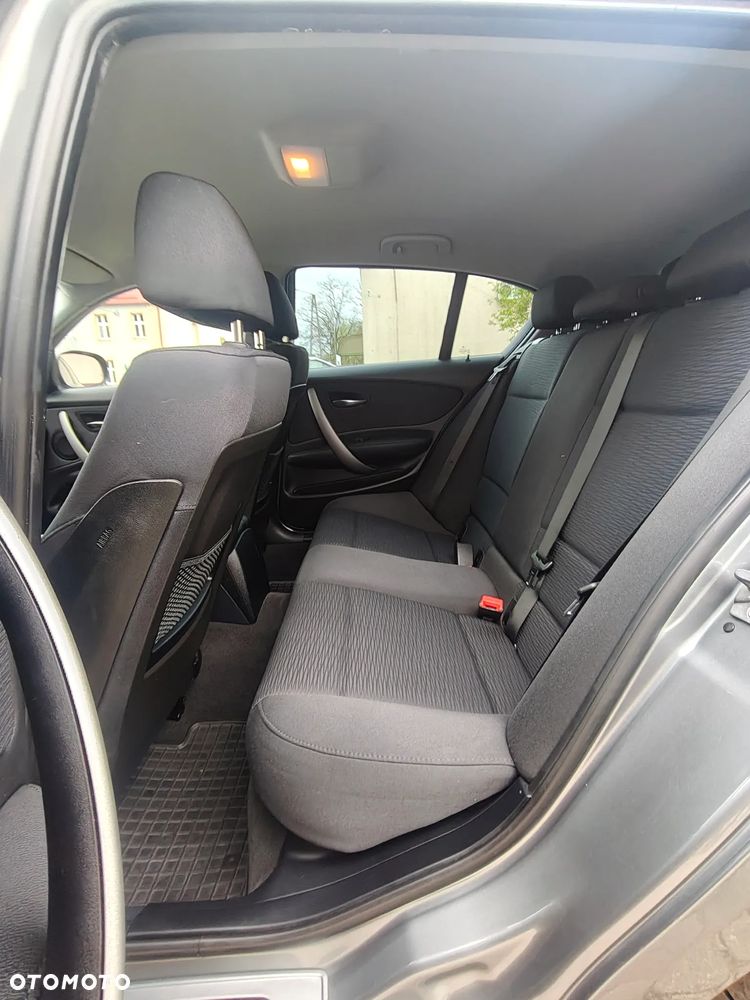 BMW Seria 1 - 13