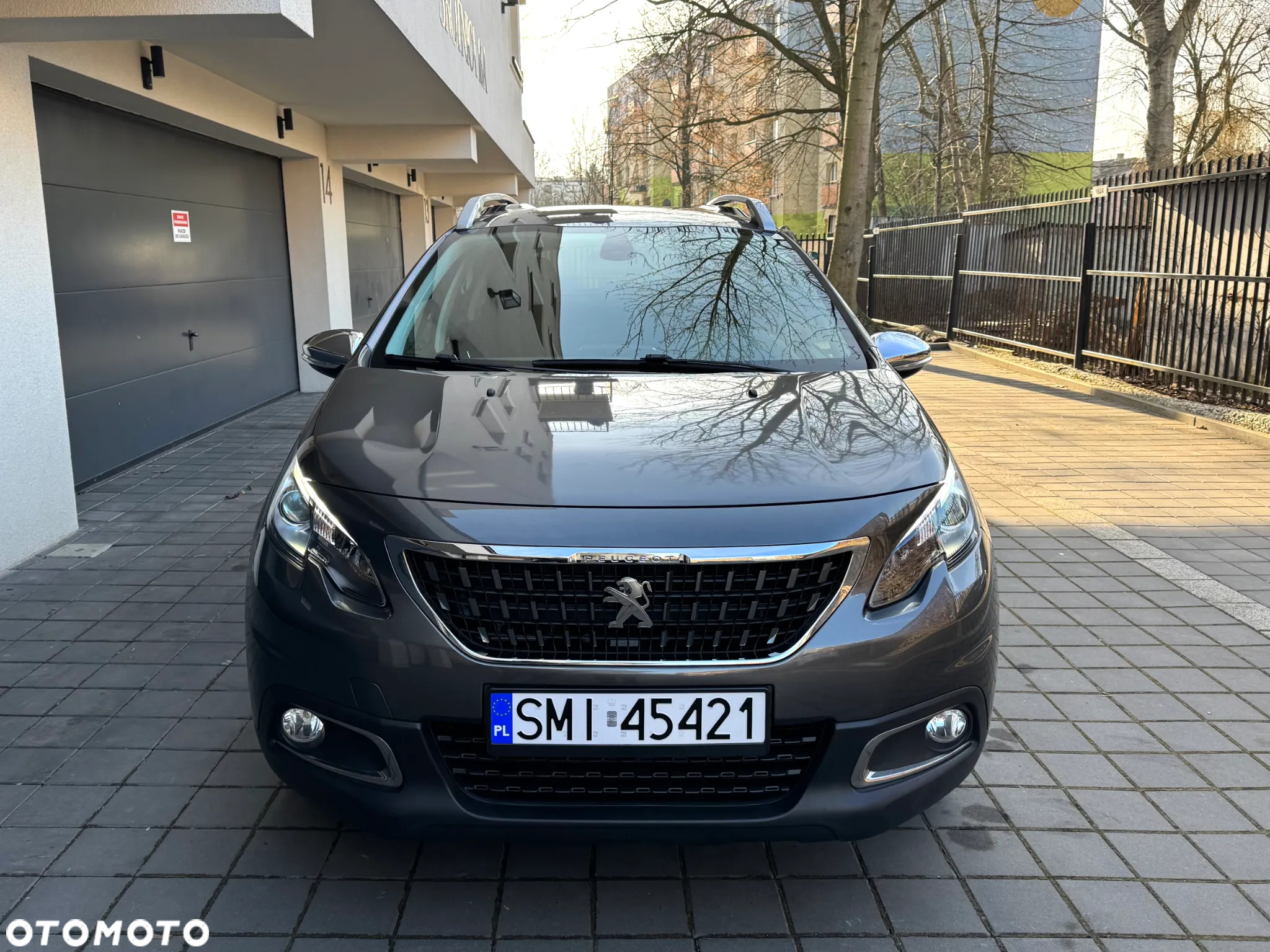 Peugeot 2008 1.2 Pure Tech Active - 3