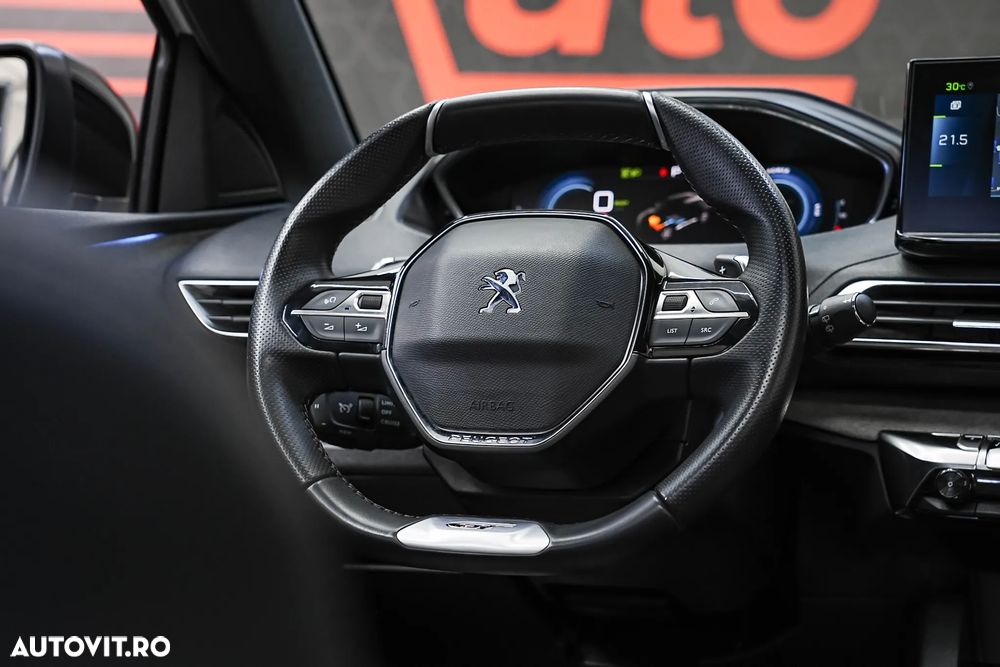 Peugeot 3008 PHEV EAT8 GT Pack - 12
