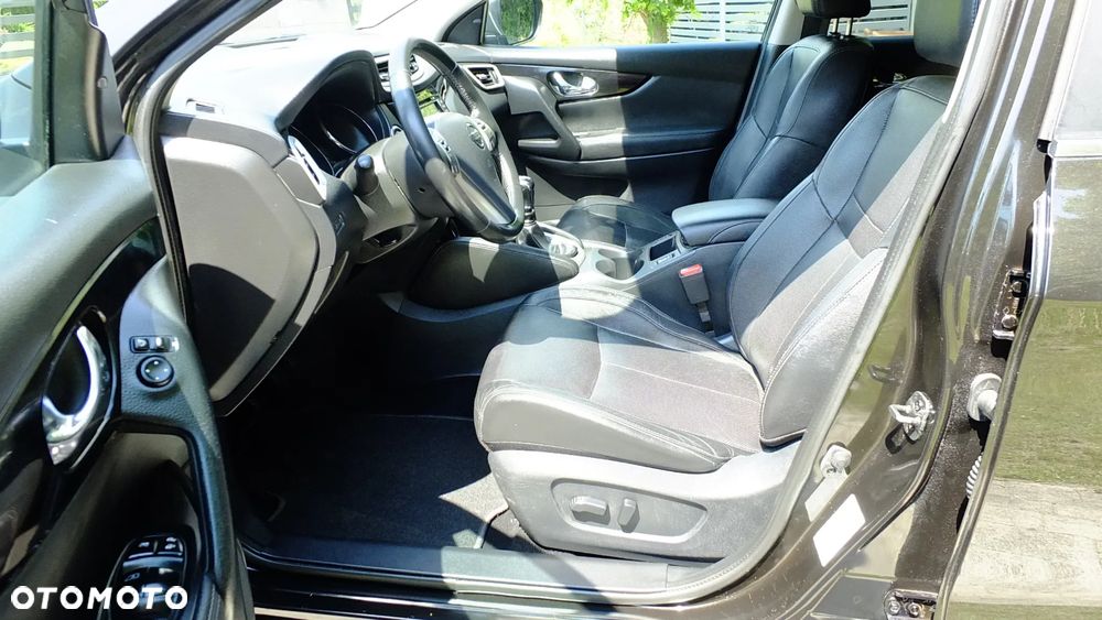 Nissan Qashqai 1.5 dCi Tekna - 14
