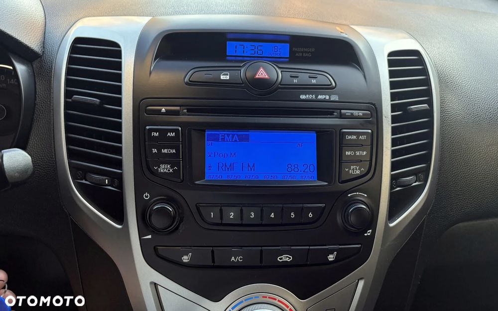 Hyundai ix20 1.4 Edition 20 - 27