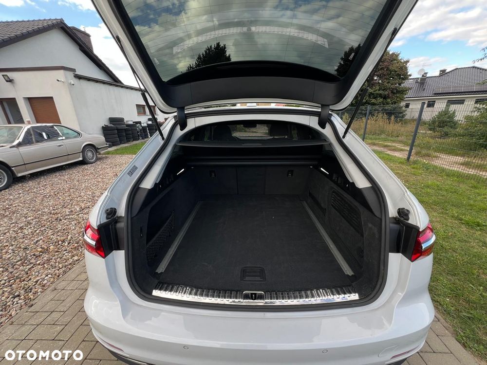 Audi A6 Avant - 10