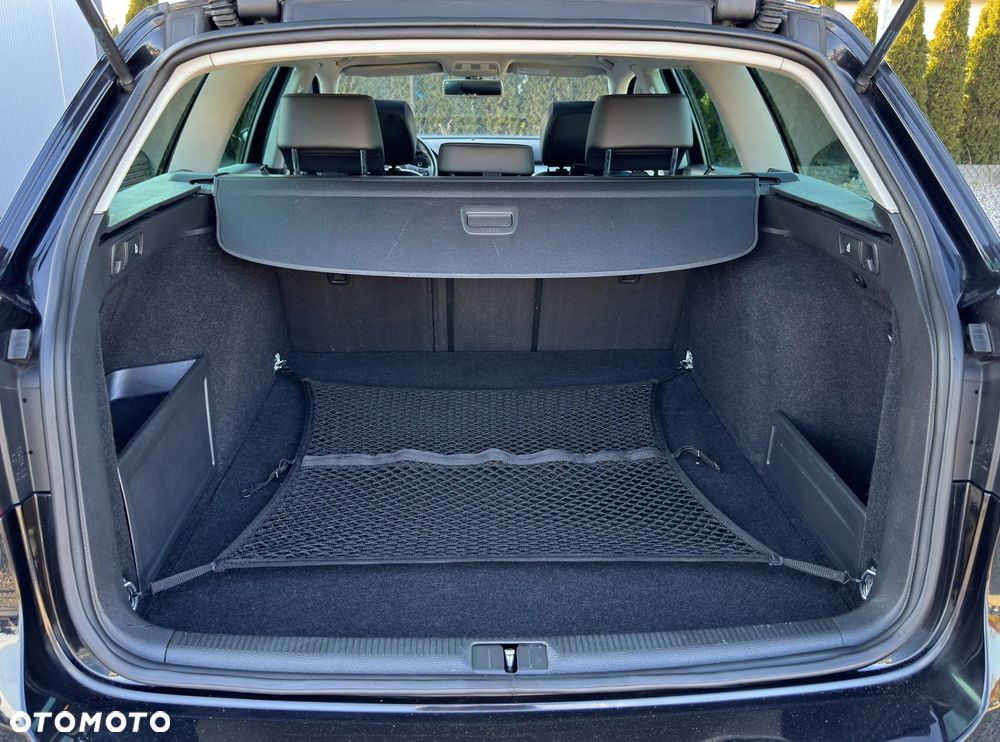 Volkswagen Passat 3.6 V6 4Motion DSG Highline - 14