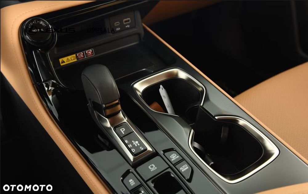 Lexus NX 450h+ E-FOUR Business - 14