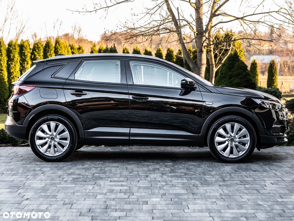 Opel Grandland X 1.2 Start/Stop Business Edition - 5