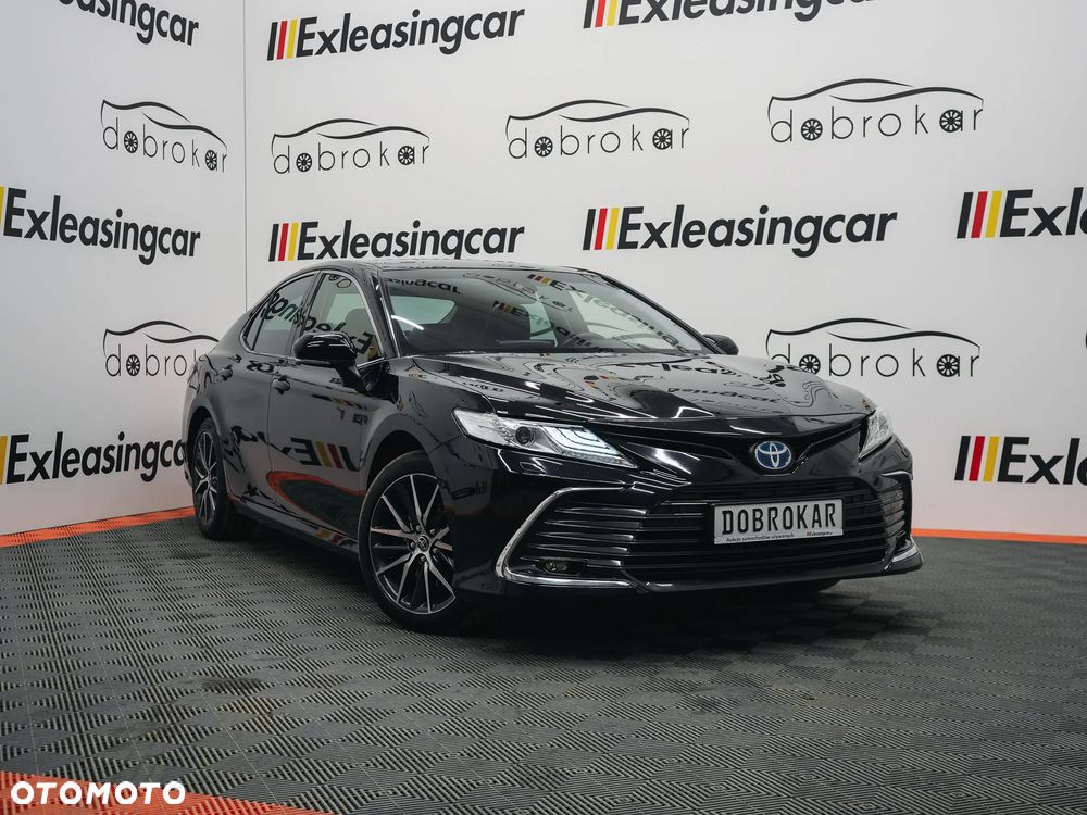 Toyota Camry 2.5 Hybrid Executive CVT - 2