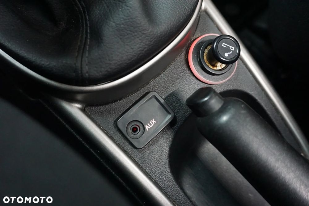 Alfa Romeo Mito 1.4 8V - 25