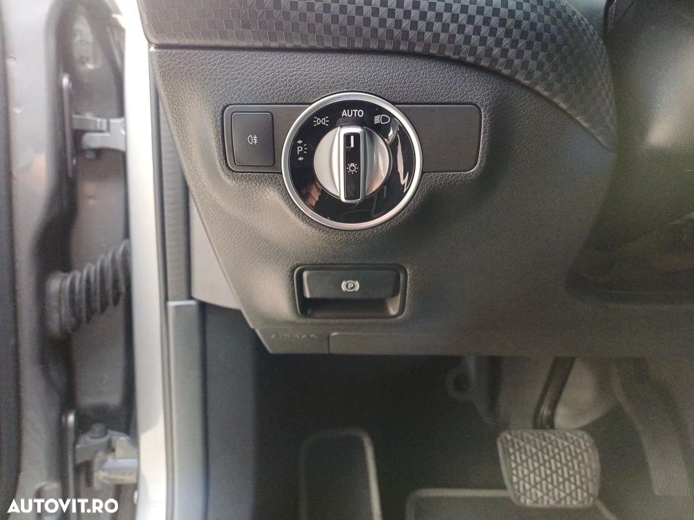 Mercedes-Benz A 200 CDI 7G-DCT - 11