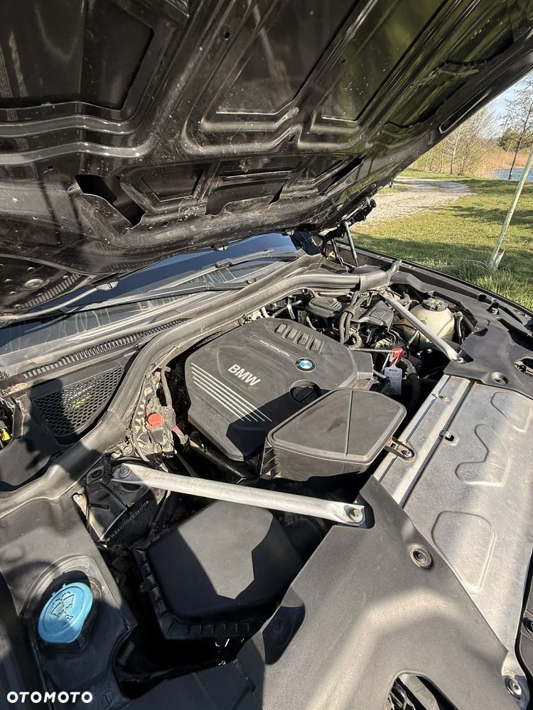 BMW X4 xDrive20d - 27