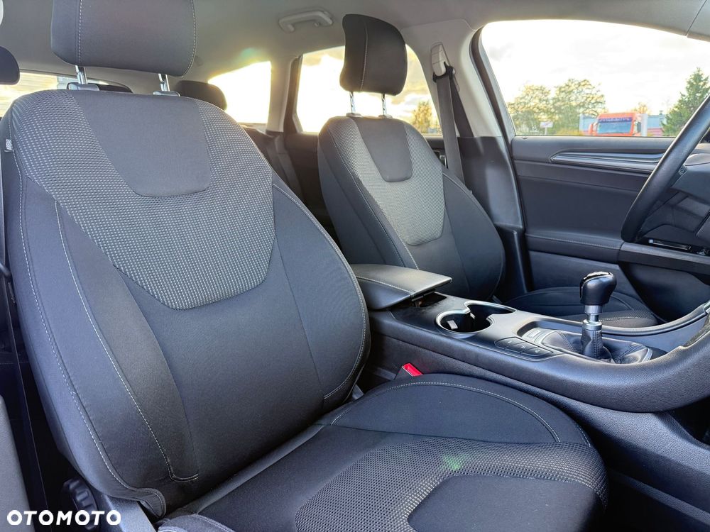 Ford Mondeo 2.0 EcoBlue Titanium - 33